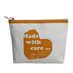 COSMETIC POUCHES 13669